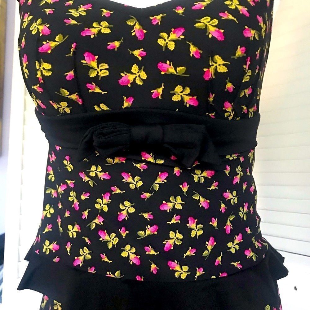 🌷BETSY JOHNSON DRESS🌷  - Picture 2 of 7